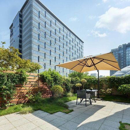 Hilton Shanghai Hongqiao Xangai Exterior foto