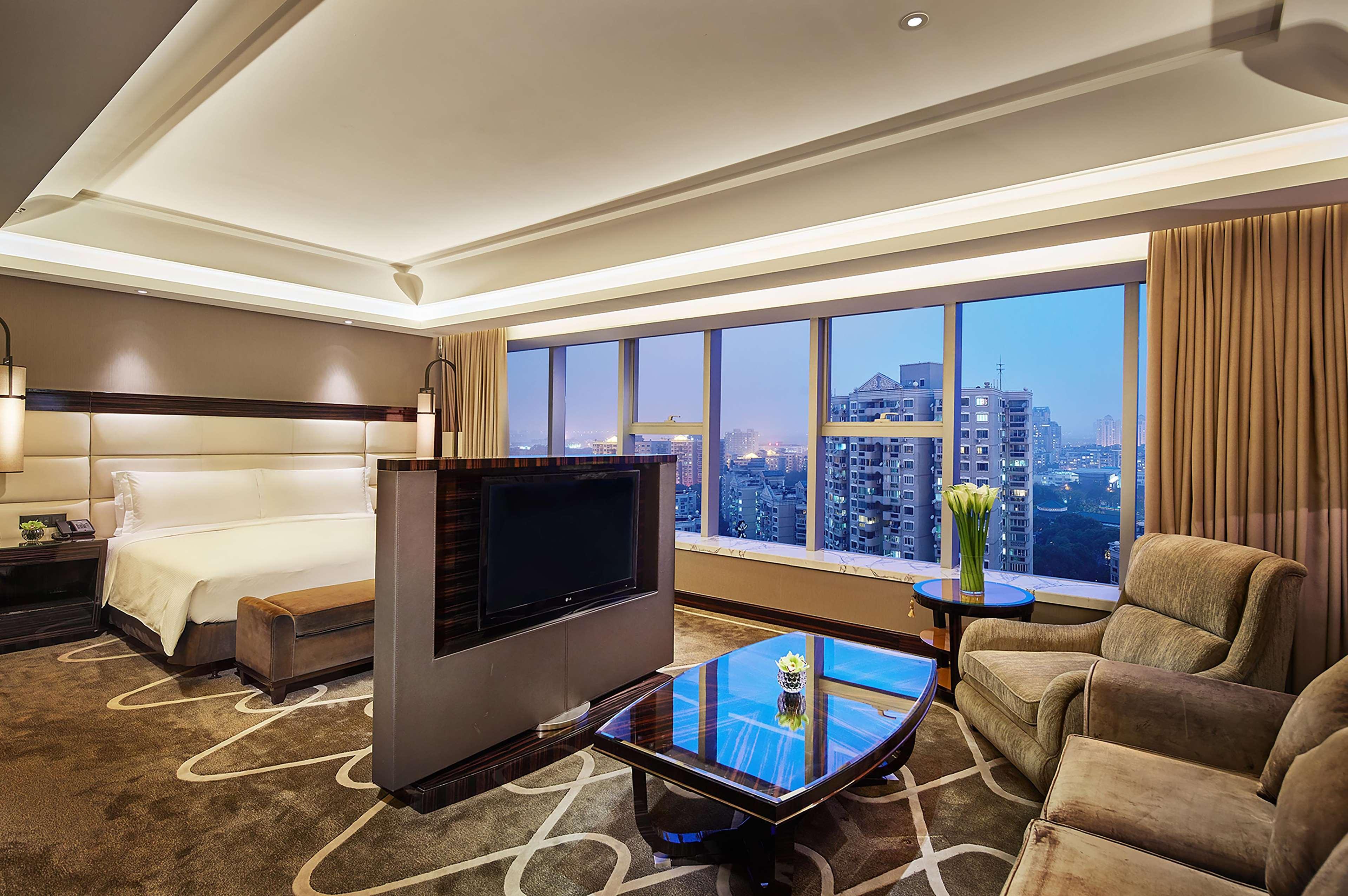 Hilton Shanghai Hongqiao Xangai Quarto foto