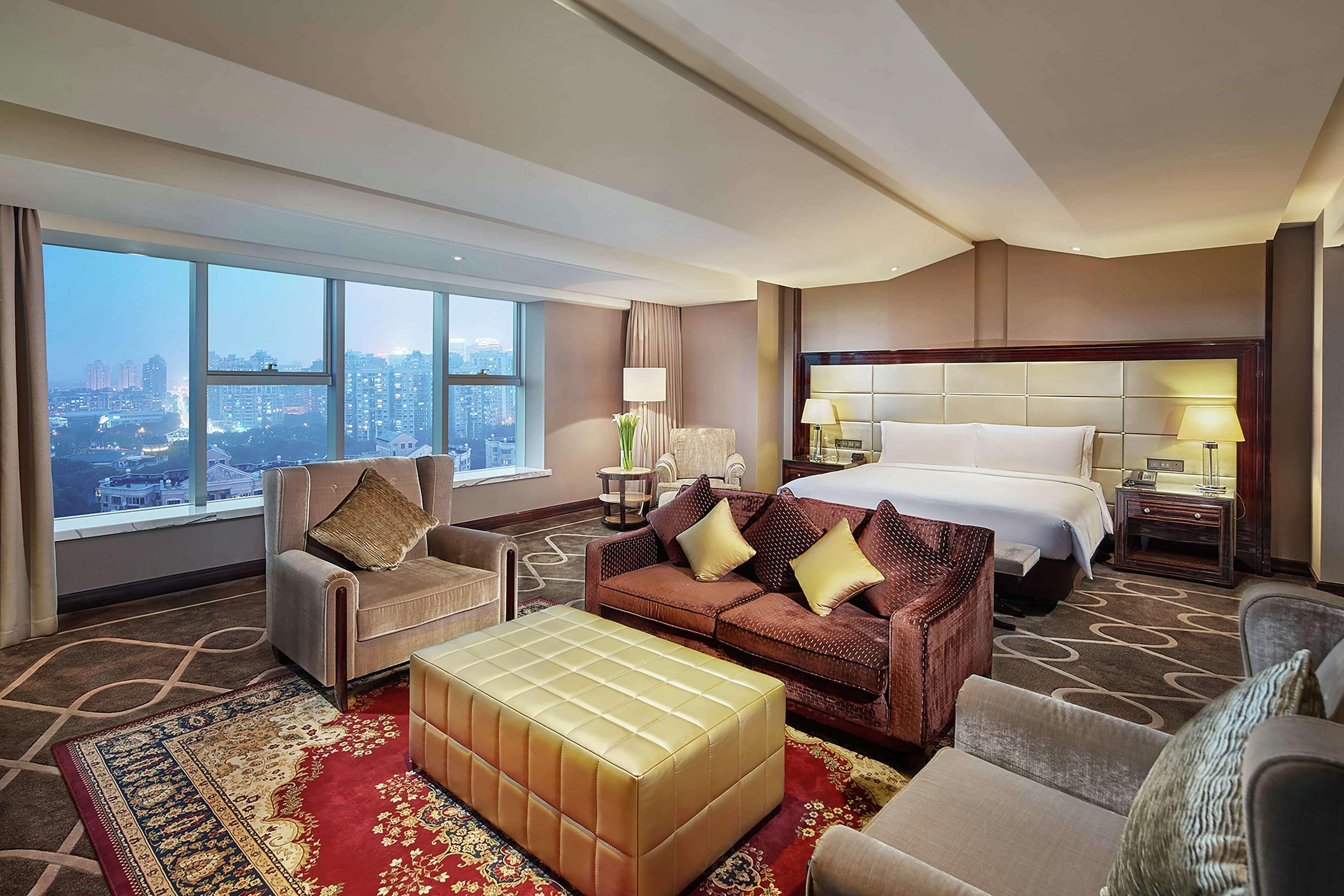 Hilton Shanghai Hongqiao Xangai Exterior foto