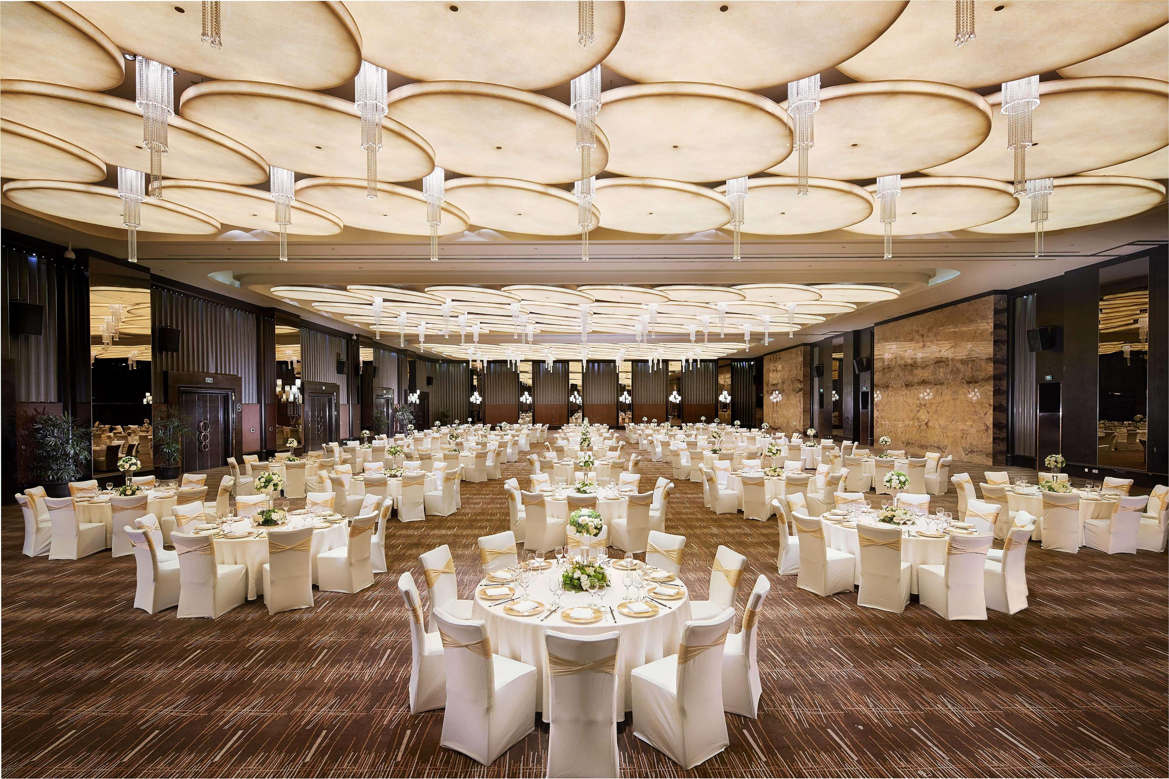 Hilton Shanghai Hongqiao Xangai Exterior foto