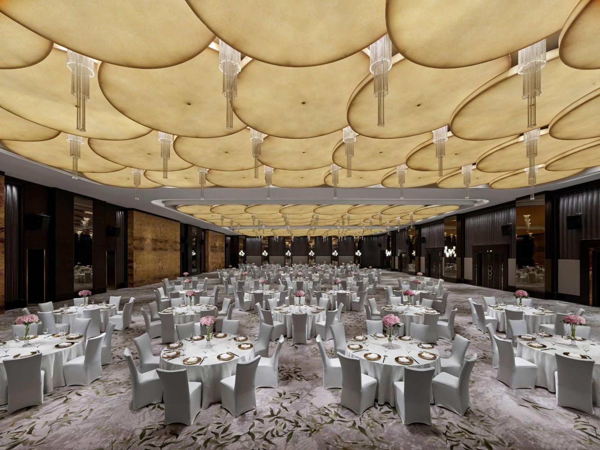 Hilton Shanghai Hongqiao Xangai Exterior foto